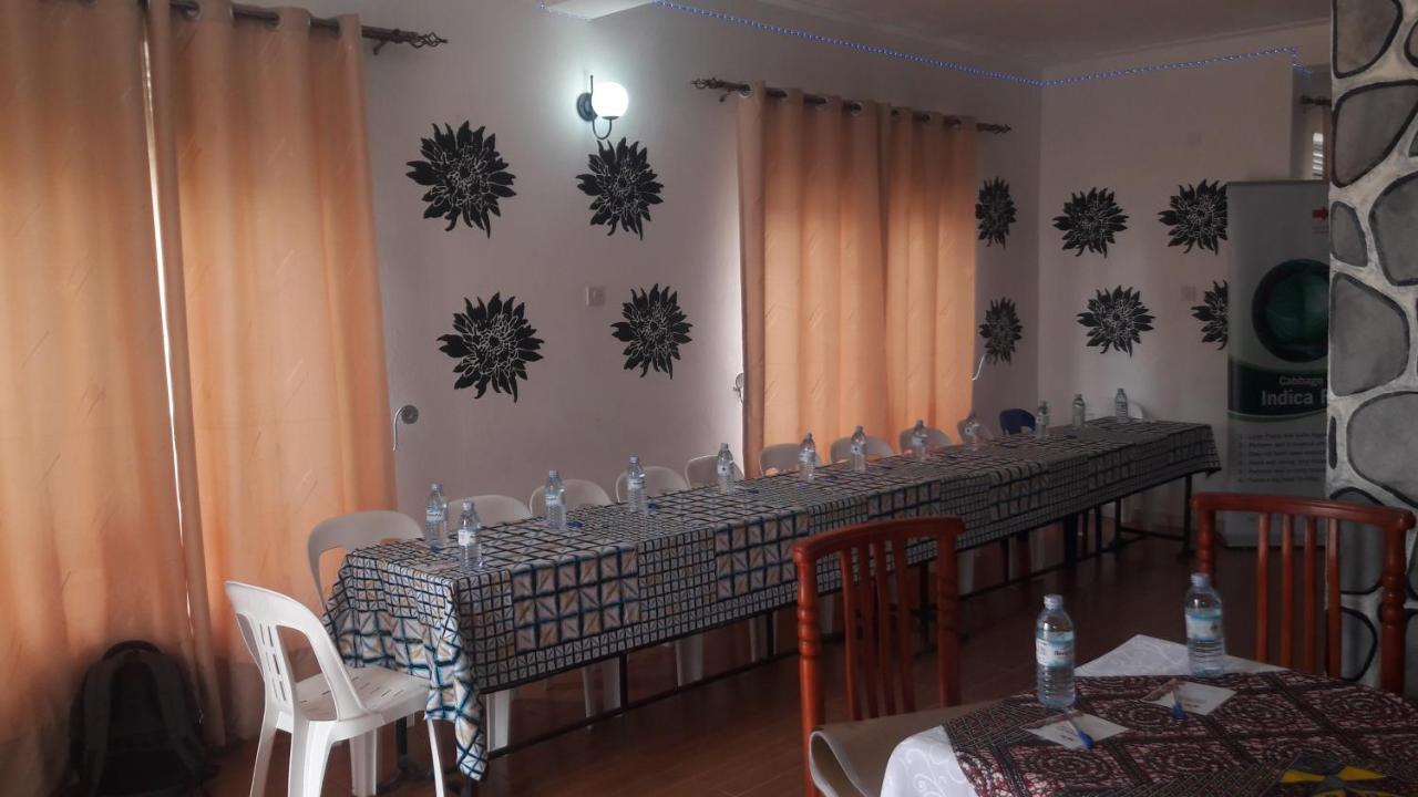 Kigezi Gardens Inn Kabale Exterior foto