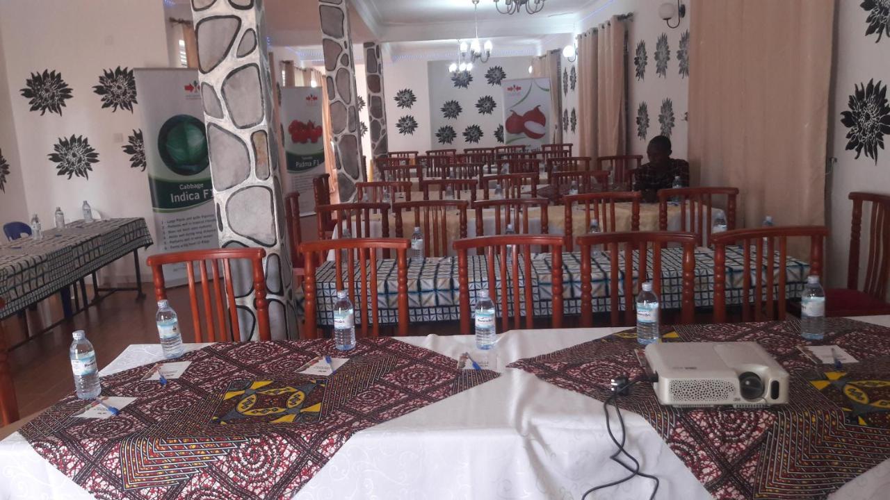Kigezi Gardens Inn Kabale Exterior foto